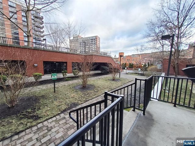 689 Luis Munoz Marin Boulevard 908, Jersey City, NJ 07310