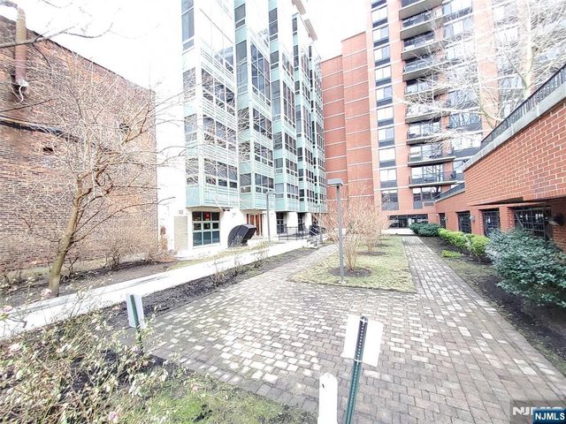 689 Luis Munoz Marin Boulevard 908, Jersey City, NJ 07310