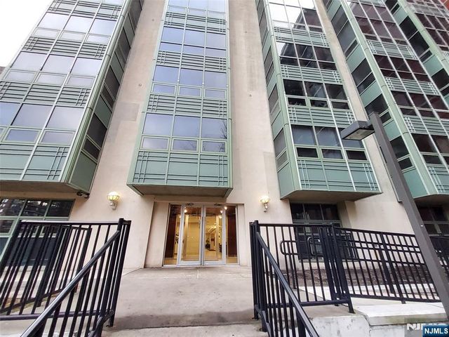 689 Luis Munoz Marin Boulevard 908, Jersey City, NJ 07310