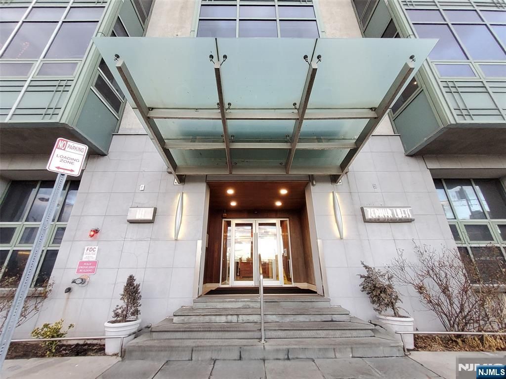689 Luis Munoz Marin Boulevard 908, Jersey City, NJ 07310