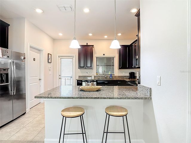 28599 TRANQUIL LAKE CIRCLE, Wesley Chapel, FL 33543