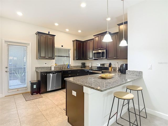 28599 TRANQUIL LAKE CIRCLE, Wesley Chapel, FL 33543