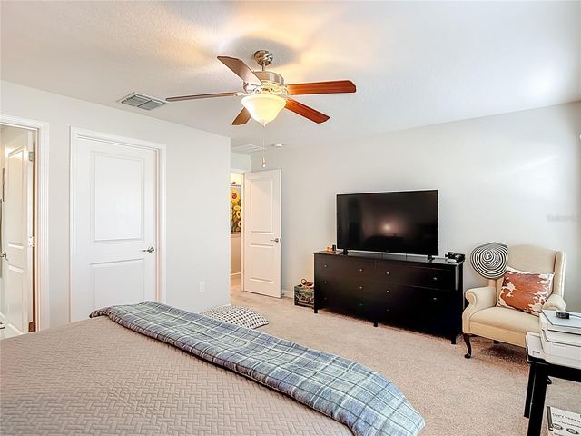 28599 TRANQUIL LAKE CIRCLE, Wesley Chapel, FL 33543