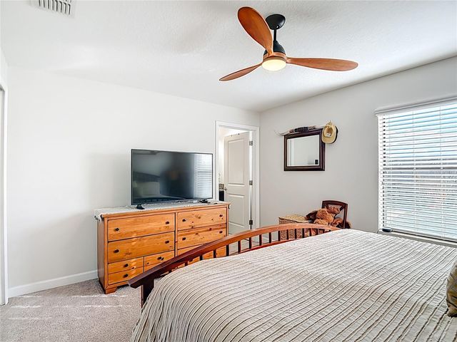 28599 TRANQUIL LAKE CIRCLE, Wesley Chapel, FL 33543