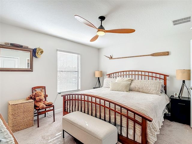 28599 TRANQUIL LAKE CIRCLE, Wesley Chapel, FL 33543