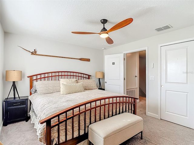 28599 TRANQUIL LAKE CIRCLE, Wesley Chapel, FL 33543