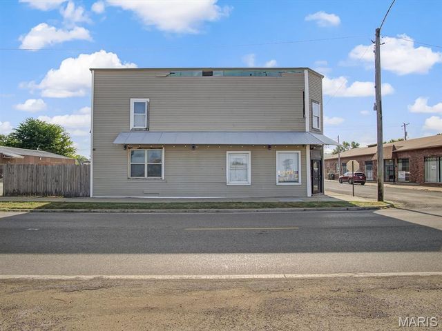 200 N Main Street, Dupo, IL 62239