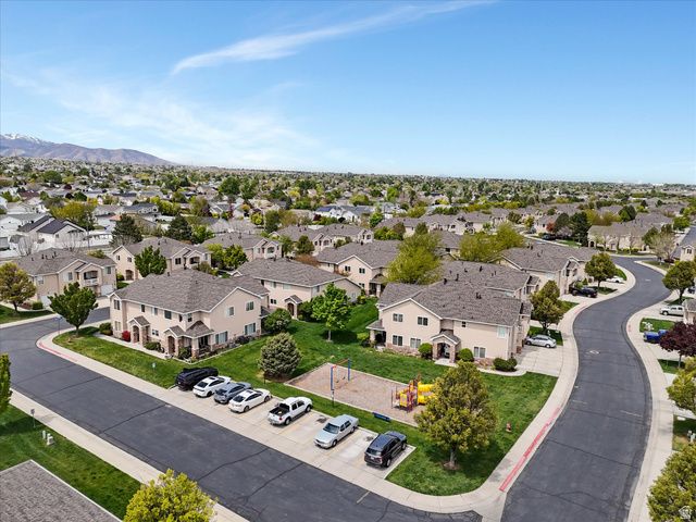 7359 S GERALEE LN, West Jordan, UT 84084