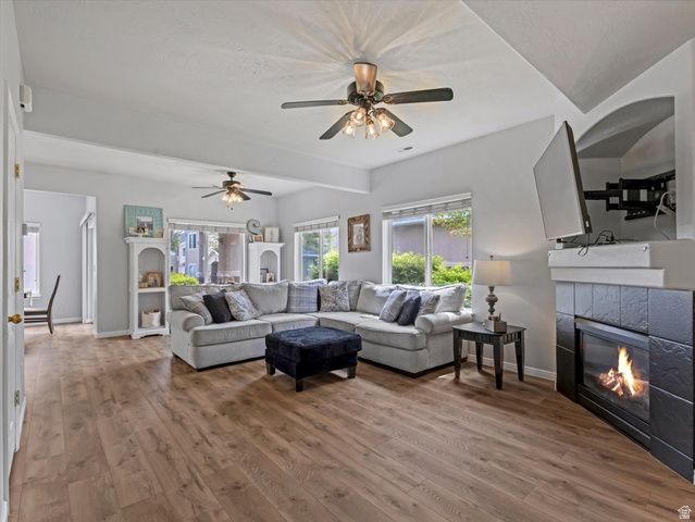 7359 S GERALEE LN, West Jordan, UT 84084