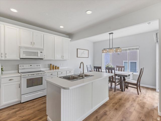 7359 S GERALEE LN, West Jordan, UT 84084