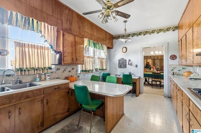 1930 DARTMOUTH AVENUE, Bessemer, AL 35020