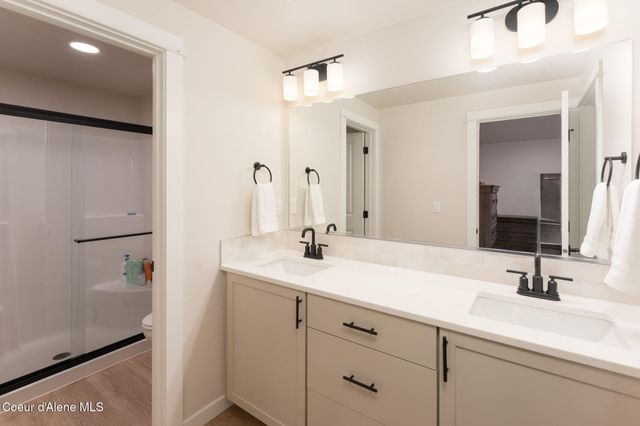 12842 N Bunchberry St, Hayden, ID 83835