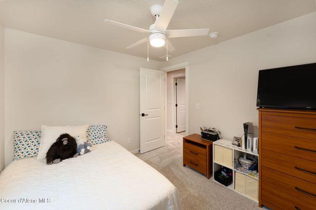 12842 N Bunchberry St, Hayden, ID 83835