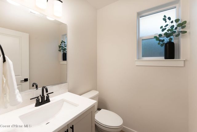 12842 N Bunchberry St, Hayden, ID 83835