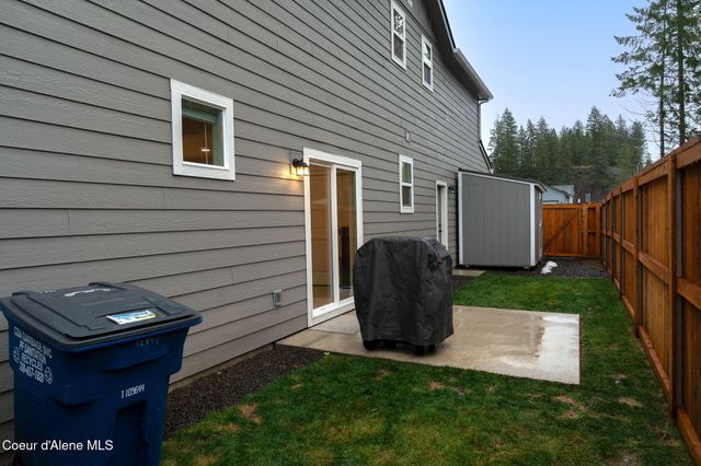 12842 N Bunchberry St, Hayden, ID 83835