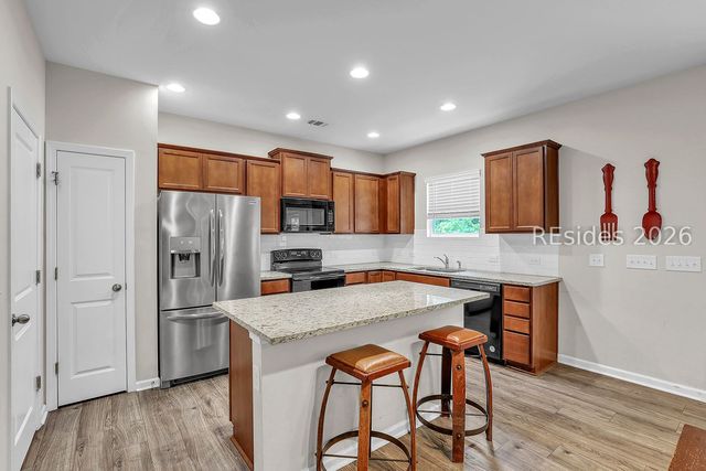 50 Keowee Ln, Beaufort, SC 29906