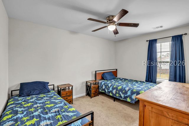 50 Keowee Ln, Beaufort, SC 29906