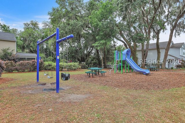 50 Keowee Ln, Beaufort, SC 29906