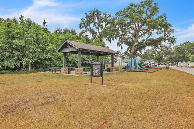 50 Keowee Ln, Beaufort, SC 29906