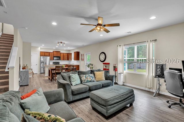 50 Keowee Ln, Beaufort, SC 29906