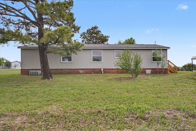 14042 S Crestview Road, Oologah, OK 74053