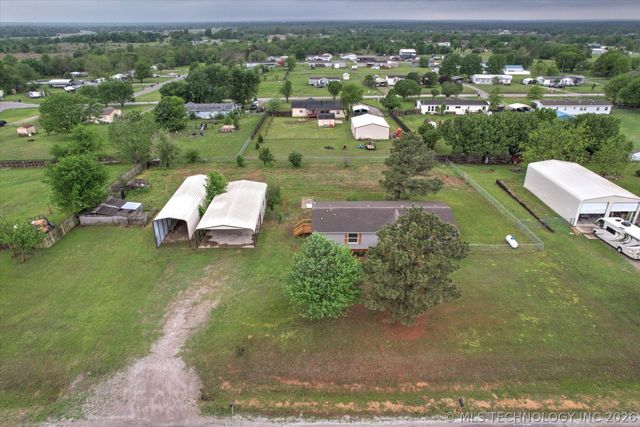 14042 S Crestview Road, Oologah, OK 74053