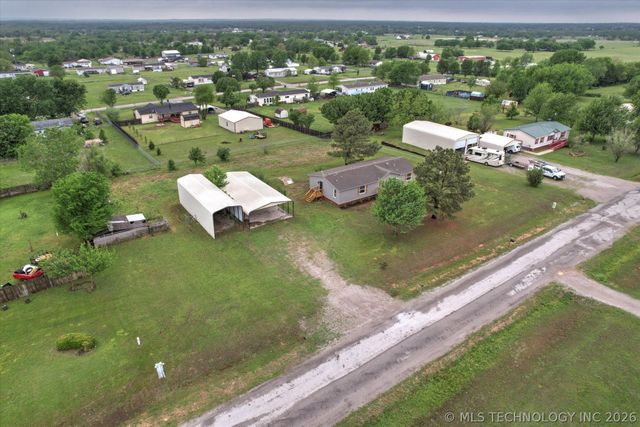 14042 S Crestview Road, Oologah, OK 74053