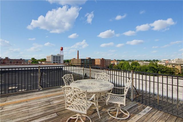 1 W 5th Street 302, Winston-salem, NC 27101