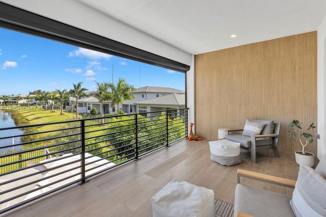 20310 Whistling Straits Way, Boca Raton, FL 33434