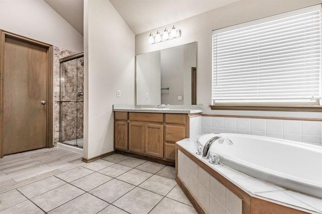 2209 SW 137th Place, Oklahoma City, OK 73170