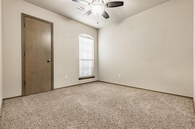 2209 SW 137th Place, Oklahoma City, OK 73170