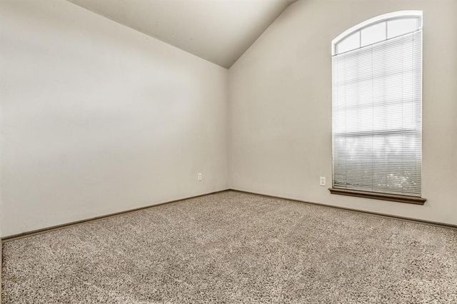 2209 SW 137th Place, Oklahoma City, OK 73170