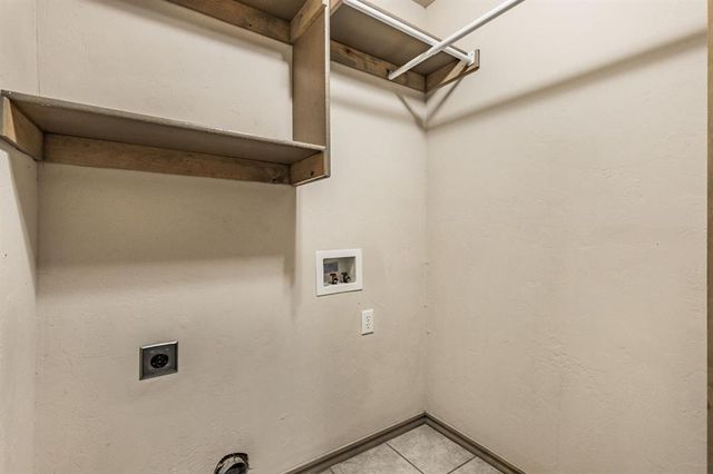 2209 SW 137th Place, Oklahoma City, OK 73170