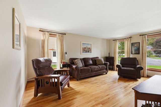 3736 Black Brant Drive, Clay, NY 13090