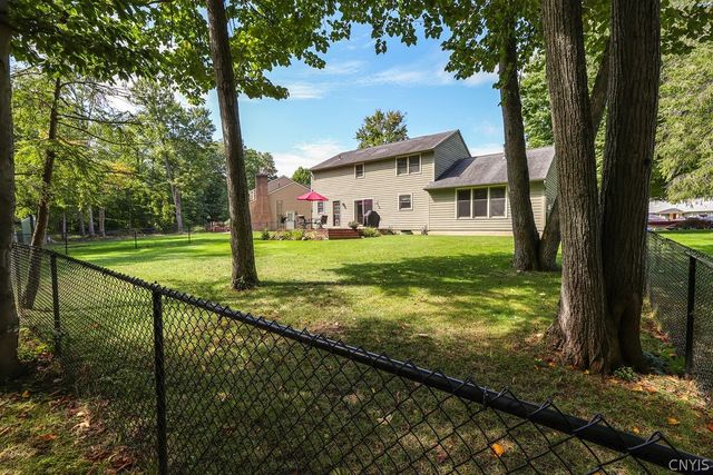 3736 Black Brant Drive, Clay, NY 13090