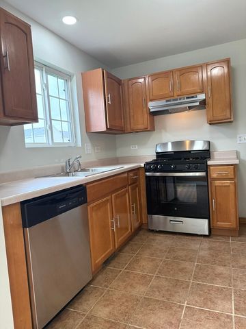 6304 Blue Ridge Drive, Plainfield, IL 60586