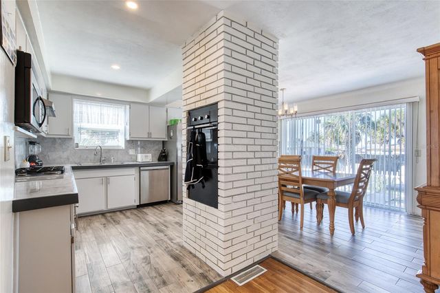 6 EUCALYPTUS CIRCLE, Ormond Beach, FL 32176