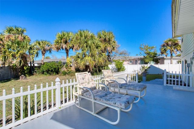 6 EUCALYPTUS CIRCLE, Ormond Beach, FL 32176