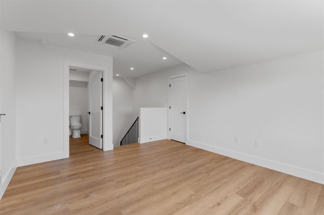 1402 Beckett ST 1A, Austin, TX 78757