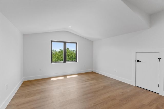 1402 Beckett ST 1A, Austin, TX 78757