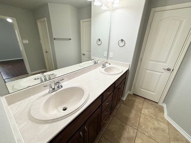 2109 Sweetwood Drive, Fort Worth, TX 76131