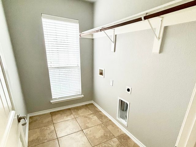 2109 Sweetwood Drive, Fort Worth, TX 76131