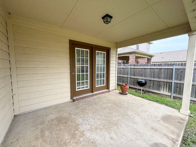 2109 Sweetwood Drive, Fort Worth, TX 76131