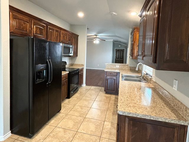 2109 Sweetwood Drive, Fort Worth, TX 76131