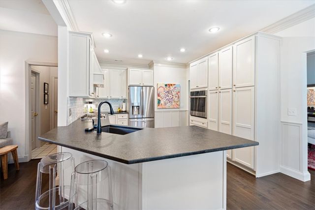 3285 E Piper Glen, Fayetteville, AR 72703
