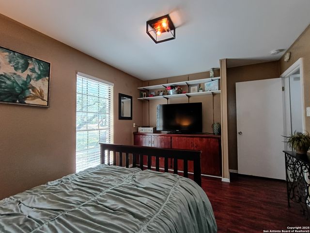 1401 Dezarae 4, San Antonio, TX 78253