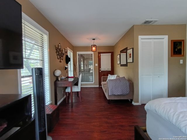 1401 Dezarae 4, San Antonio, TX 78253