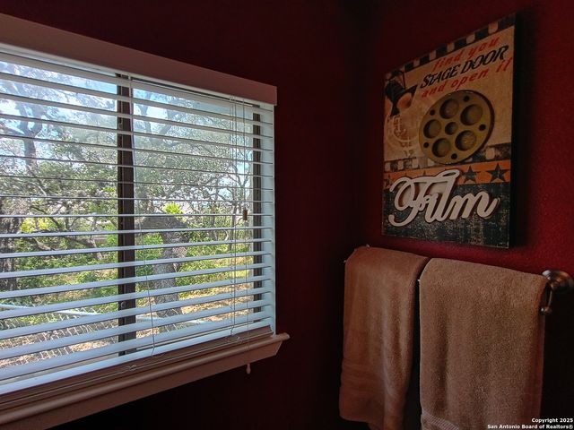1401 Dezarae 4, San Antonio, TX 78253