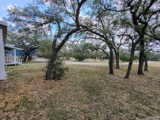 1401 Dezarae 4, San Antonio, TX 78253