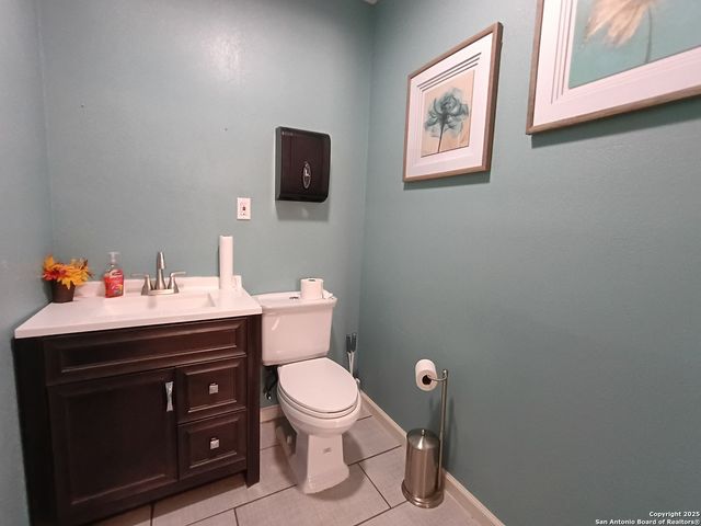 1401 Dezarae 4, San Antonio, TX 78253